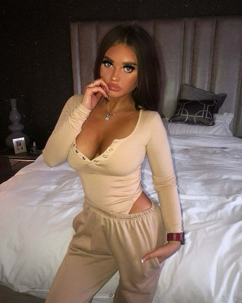 Кристина индивидуалка СПб у метро Владимирская проститутки индивидуалки анкеты