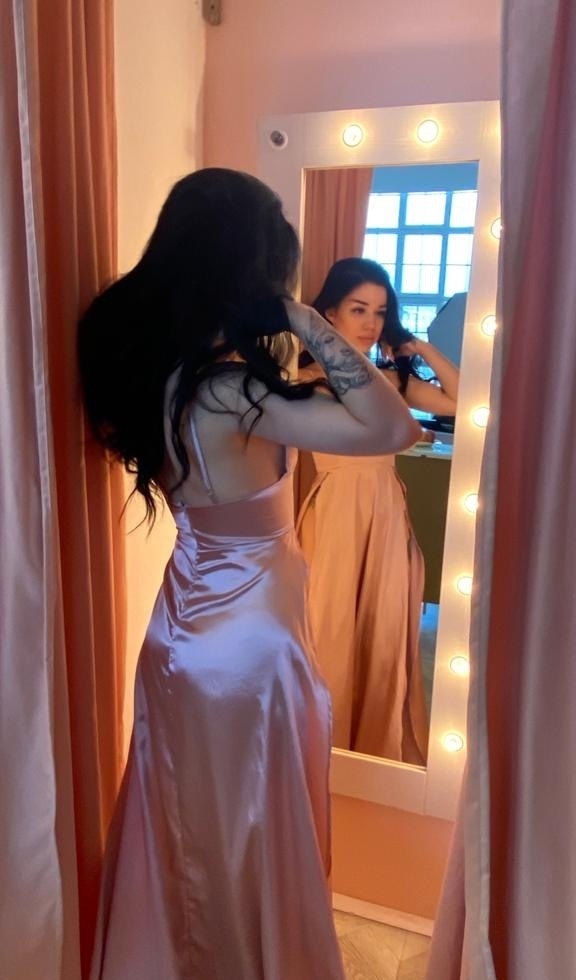 Танюша индивидуалка Питера у метро Чернышевская проверенные индивидуалки питера